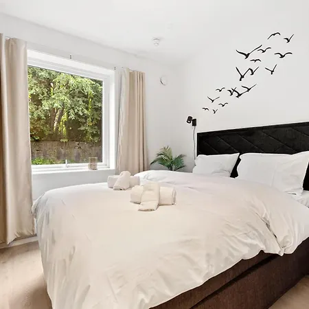 Pergola - 5min To Facilities- Family Friendly Apartmán Bergen